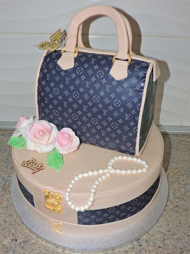 LV, torta, Narodeninové torty, Obertová Mária, 1