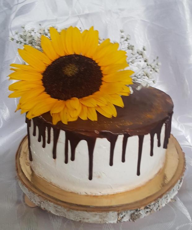 Drip torta so slnečnicou , torta, Drip torty, Mariolka, 1