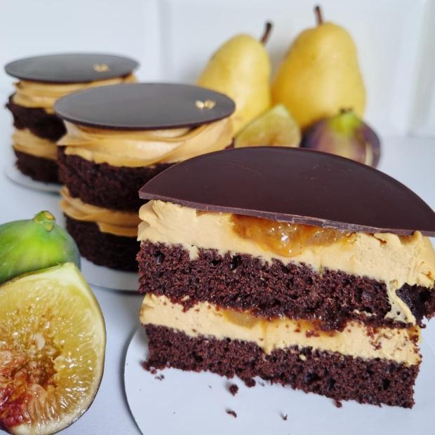 Mini tortičky s karamelizovanými hruškami, torta, Zákusky, Daniela Glöckner Švajdová, 2
