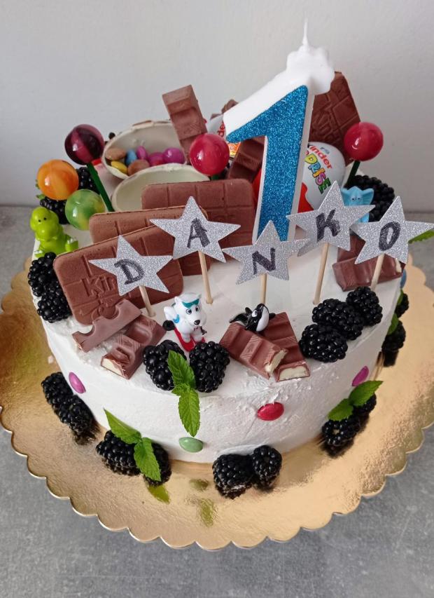 Narodeninová torta , torta, Ostané torty pre deti, BakingWithLove, 1