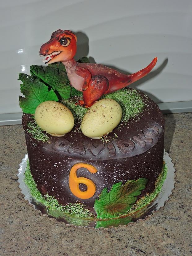 Čokoládová torta s dinosaurom, torta, Torty so zvieratkami, Obertová Mária, 1