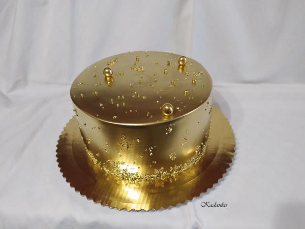 Tortička na ples v zlatom šate, torta, Torty - škola, stužková, Kadanka, 2