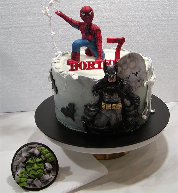Spiderman a superhrdinovia , torta, Ostané torty pre deti, babina 555, 2
