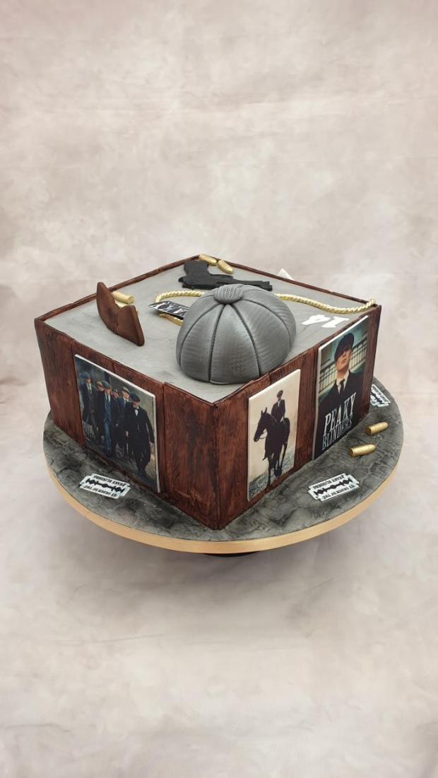 Seriál Peaky Blinders, torta, Narodeninové torty, Miriam 17, 6