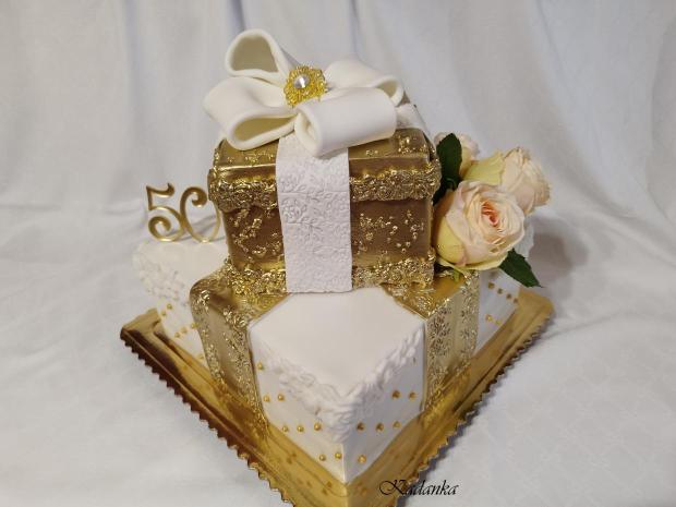 K výročiu bielo zlatá tortička, torta, Narodeninové torty, Kadanka, 1