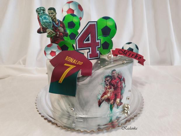 Futbalová tortička  Ronaldo, torta, Športové torty, Kadanka, 2
