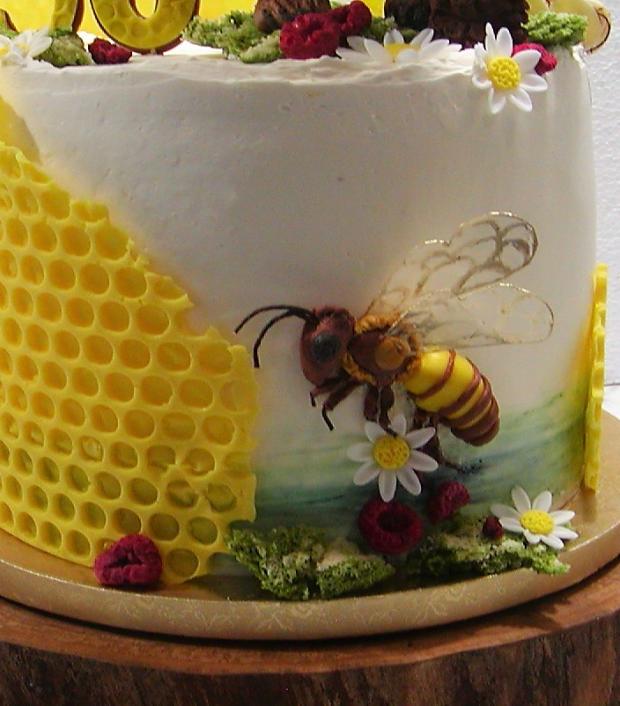 Torta k narodeninám pre včelára, torta, Narodeninové torty Torta k narodeninám pre včelára, torta, Narodeninové torty, babina 555, 3