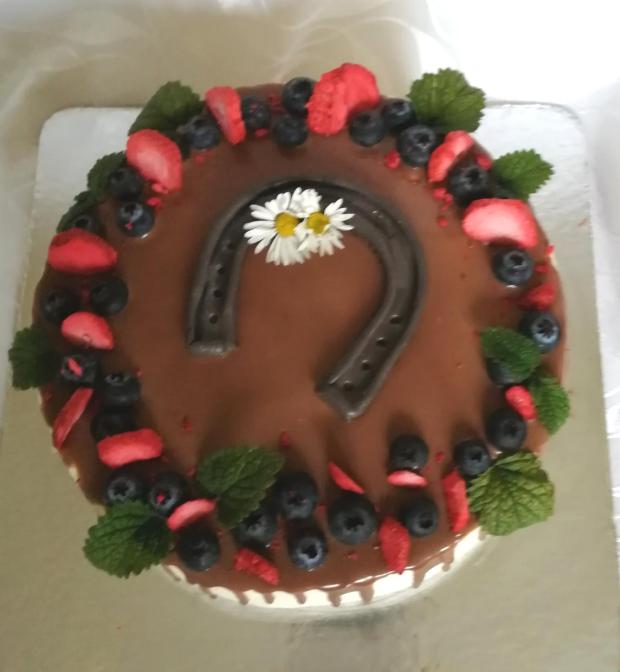 Pre koničkárku 🐎, torta, Drip torty, Mariolka, 2