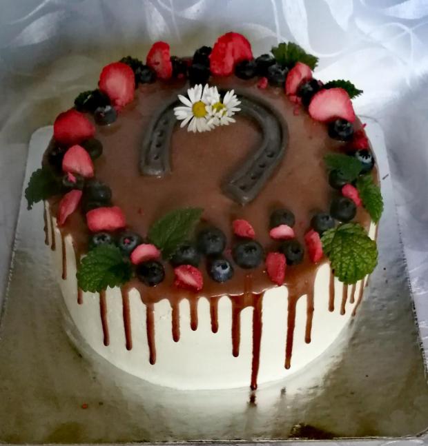 Pre koničkárku 🐎, torta, Drip torty, Mariolka, 1