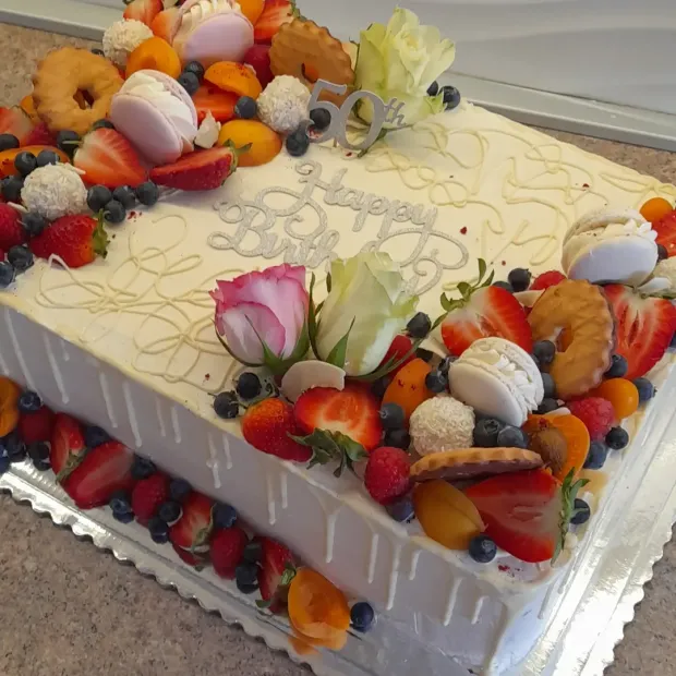 Ovocná torta hranatá, torta, Narodeninové torty, Obertová Mária, 1