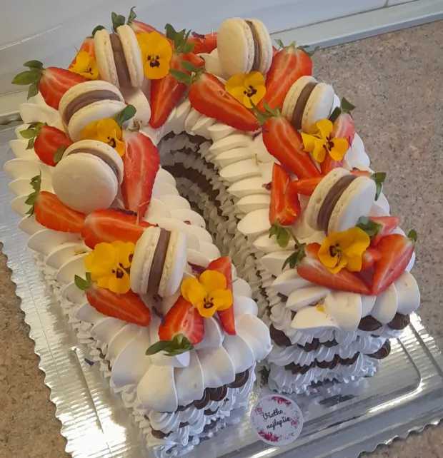 Penová torta podkova
