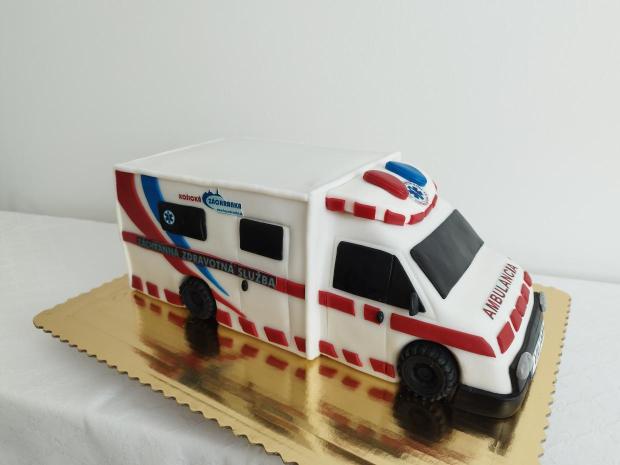Starší typ sanitky - Košická záchranka, torta, Torty autíčka, vláčiky, Kadanka, 2