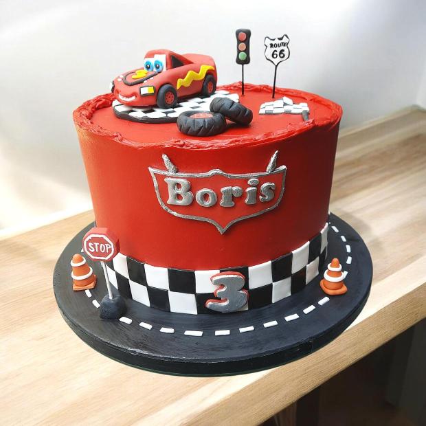 Bleskový McQueen 🚘🎂, torta, Torty autíčka, vláčiky, Julie's Cakes, 1