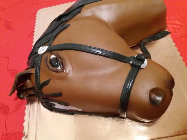 Kôň , torta, Torty pre deti, mišičkine tortičky, 2