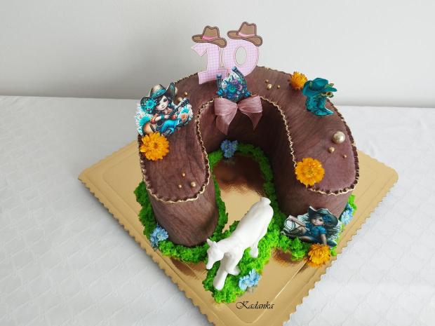 Podkovička na želanie s konskou tematikou😉, torta, Torty so zvieratkami, Kadanka, 3