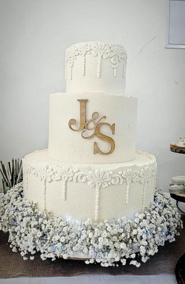 Svadobná torta 🤍🎂👰🏻‍♀️🤵🏻‍♂️, torta, Svadobné torty, Julie's Cakes, 1