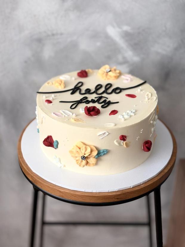 Torta Hello forty 😊, torta, Narodeninové torty, Marcela Papsonová, 2