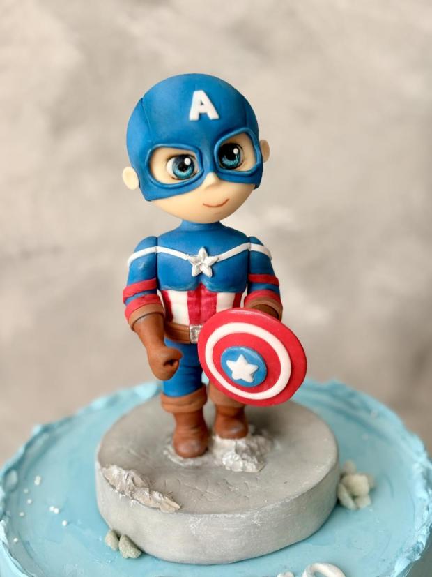 🛡️ Kapitán Amerika pripravený do akcie – tentokrát na sladkej misii! 💙 , torta, Rozprávkové torty, Marcela Papsonová, 2