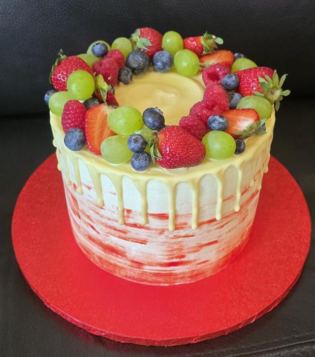 Biela drip torta s ovocím, torta, Drip torty, KSlavka, 1