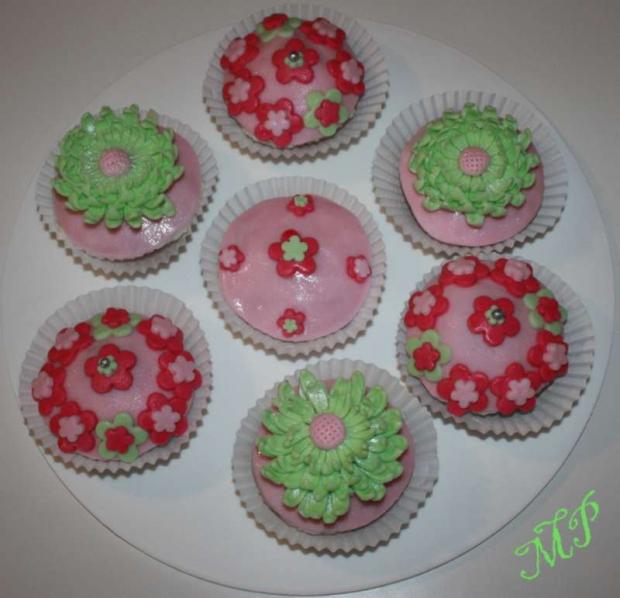 Mufinky pre Emku, torta, Narodeninové torty, batigolka81, 1