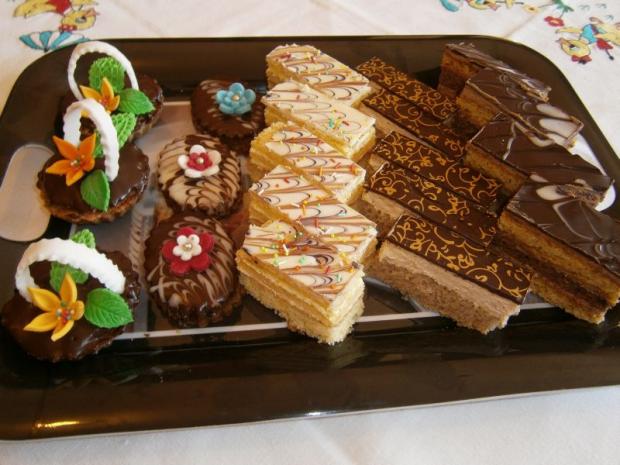 veľkonočne kolačiky, torta, Zákusky, Katka LB, 1