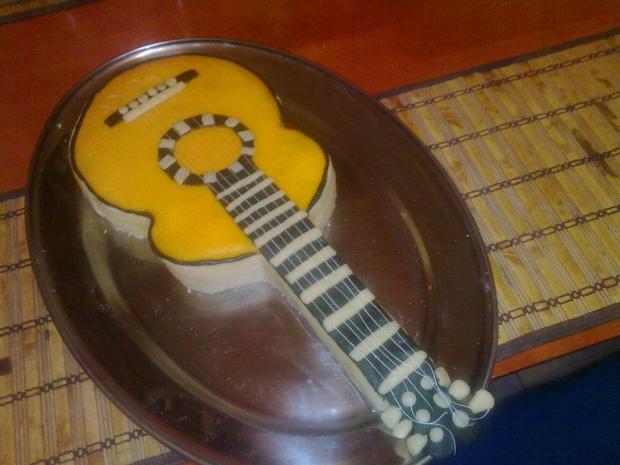 Gitara, torta, Timeas, 1