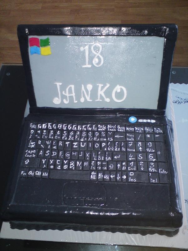 Notebok na 18-stku, torta, Narodeninové torty, Lýdia Cigániková, 1