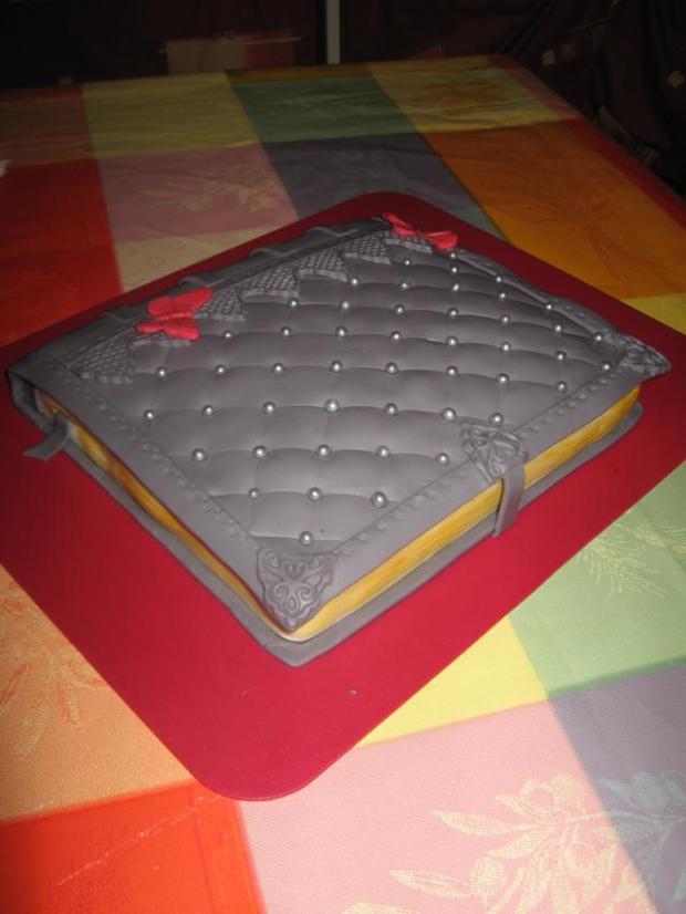kniha, torta, Netradičné torty kniha, torta, Netradičné torty, zu-zu, 1