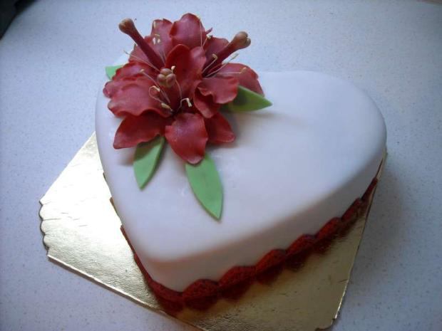 Srdiečko ľaliové, torta, Narodeninové torty Srdiečko ľaliové, torta, Narodeninové torty, Tatianka, 1