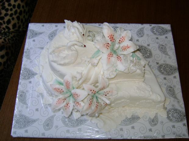 svadobná s ľaliami, torta, Svadobné torty svadobná s ľaliami, torta, Svadobné torty, marlenka 771, 1