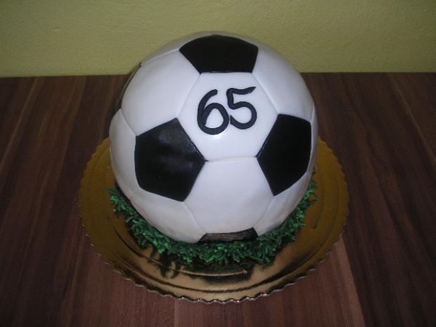 Futbalova lopta, torta Futbalova lopta, torta, Denideni, 1