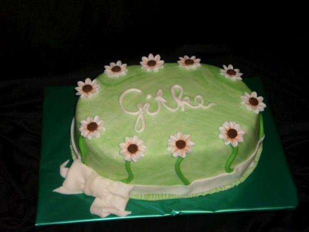 k meninám , torta, akinom, 1