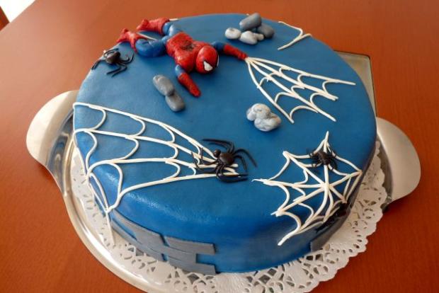 spiderman 2, torta, Rozprávkové torty, martazdar, 1
