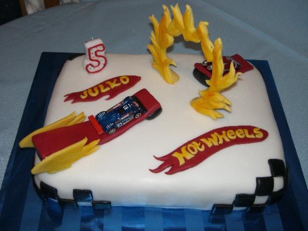 Dráha Hot Wheels, torta, Torty autíčka, vláčiky Dráha Hot Wheels, torta, Torty autíčka, vláčiky, Judit, 1