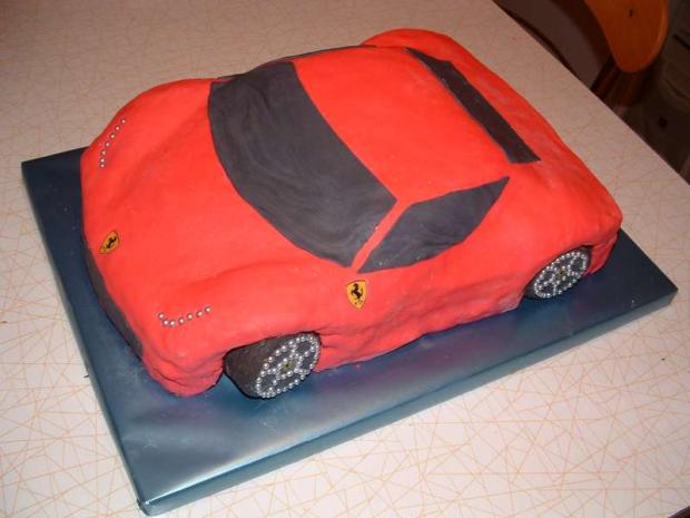 vraj Ferrari :-), torta, Torty autíčka, vláčiky, dustinnescafe, 1