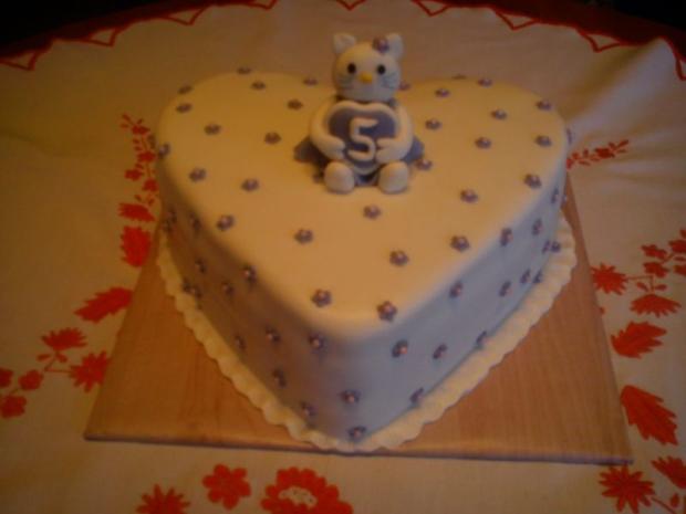 hello kitty, torta, Rozprávkové torty, Mária Špirková, 1