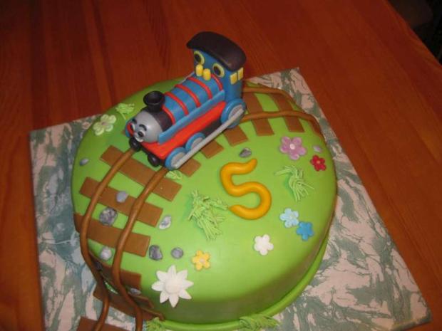 vláčik Thomas, torta, Torty autíčka, vláčiky, evinaf, 1