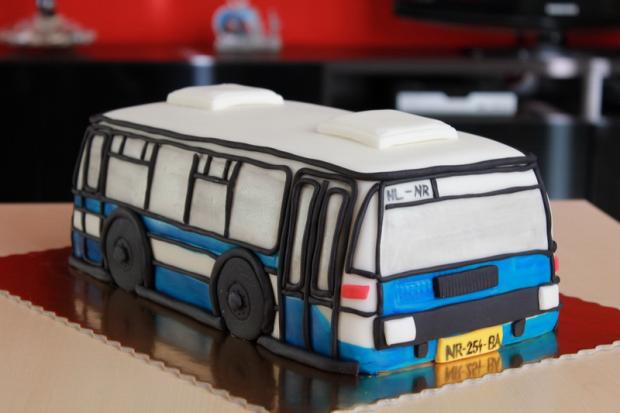 Karosa pre šoféra, torta, Netradičné torty, jazvinka, 1