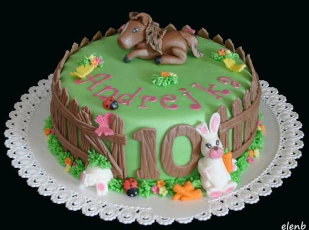 Konik v ohrade, torta, Torty so zvieratkami, Elen Bielikova, 1