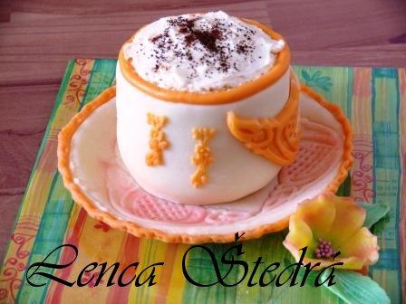Kávička z boku, torta, Lenča Š., 1