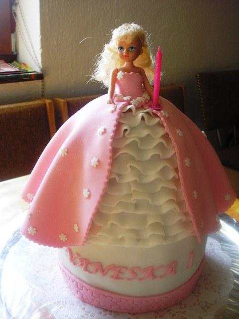 bábika k 1. narodeninám, torta, Torty pre dievčatá, mikinka, 1