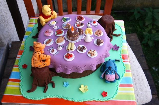 Pooh na pikniku , torta, Rozprávkové torty Pooh na pikniku , torta, Rozprávkové torty, Spagi, 1