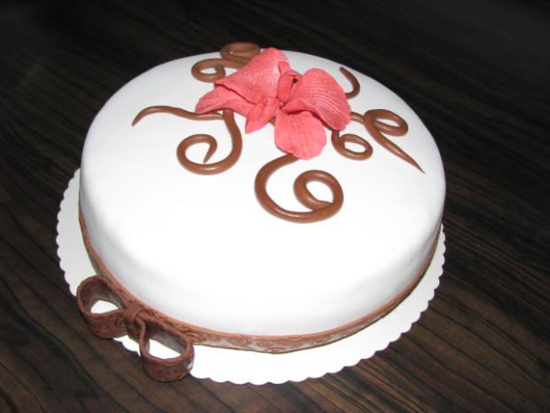 s orchideou, torta, katikati, 1