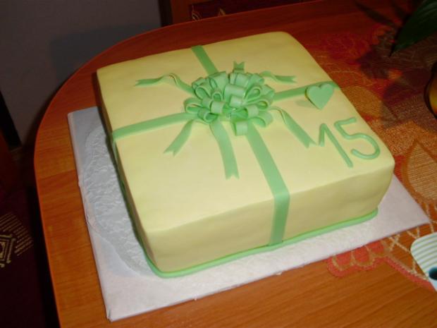 darcek:o), torta, Narodeninové torty, andelik, 1