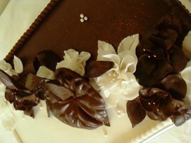 Detail bielo-hnedej, torta, Narodeninové torty, Helenčok, 1