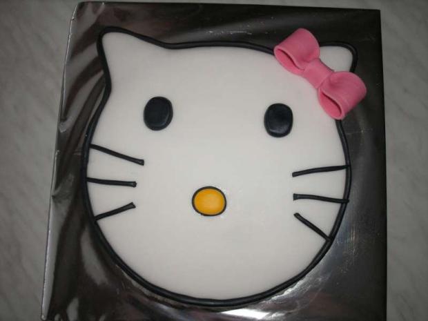 a znovu Kitina, torta, Rozprávkové torty, petra 18, 1