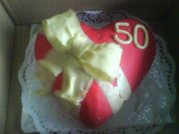 srdce s maslickou, torta, Narodeninové torty, Pettusa, 1