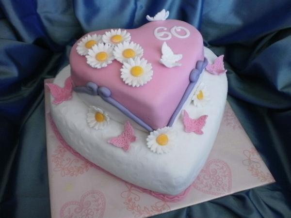 Ružovo - biele srdiečka, torta, Narodeninové torty Ružovo - biele srdiečka, torta, Narodeninové torty, Ildi B., 1
