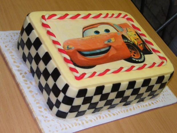 Torta auto s oplátkou, ananásový krém 7 kg, torta, Torty autíčka, vláčiky, evelyn1, 1