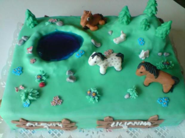 Koníky - iný pohľad, torta, Torty so zvieratkami Koníky - iný pohľad, torta, Torty so zvieratkami, Meggie, 1